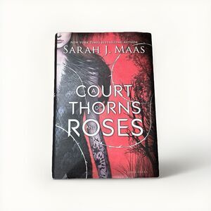 SIGNED A Court of Thorns and Roses by Sarah J. Maas 1st Edition 1st Print ACOTAR